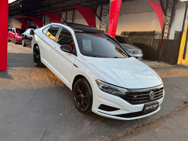 Jetta 1.4 4P 250 TSI R-LINE AUTOMÁTICO