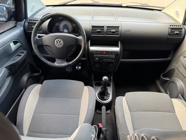 VOLKSWAGEN Crossfox 1.6 4P FLEX