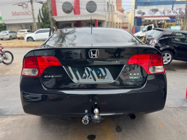 HONDA Civic 1.8 16V 4P LXS