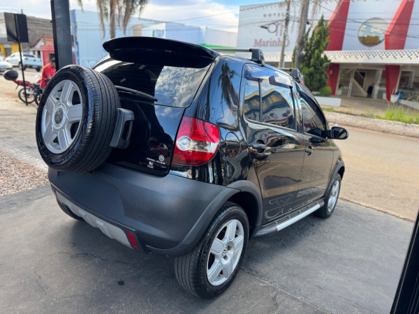 VOLKSWAGEN Crossfox 1.6 4P FLEX