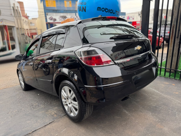 CHEVROLET Vectra Hatch 2.0 4P FLEX GT