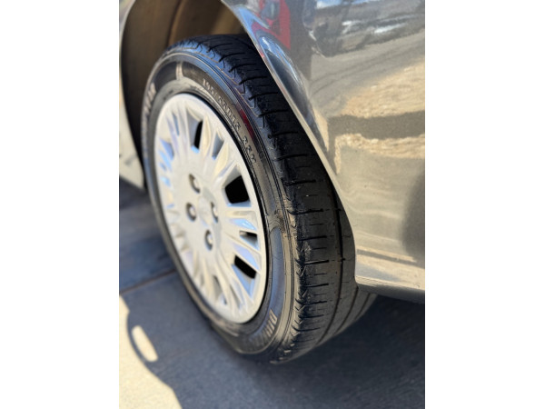 FORD Ka + Sedan 1.0 12V 4P TI-VCT SE PLUS FLEX