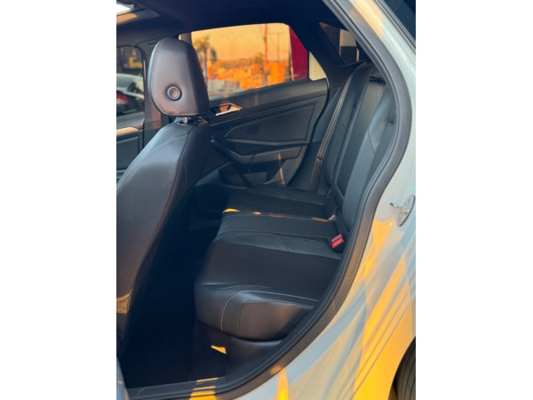 VOLKSWAGEN Jetta 1.4 4P 250 TSI R-LINE AUTOMÁTICO