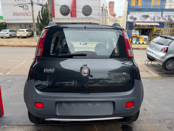 FIAT Uno 1.4 4P FLEX FIRE EVO WAY CELEBRATION