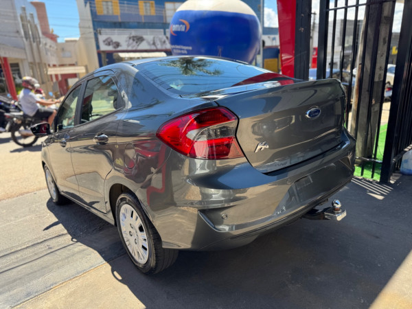 FORD Ka + Sedan 1.0 12V 4P TI-VCT SE PLUS FLEX