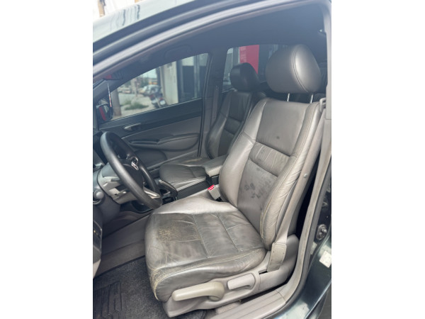 HONDA Civic 1.8 16V 4P LXS