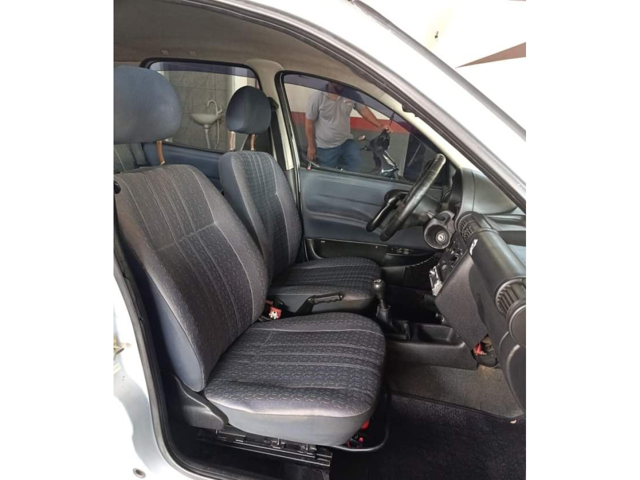 Corsa Sedan 1.0 4P WIND