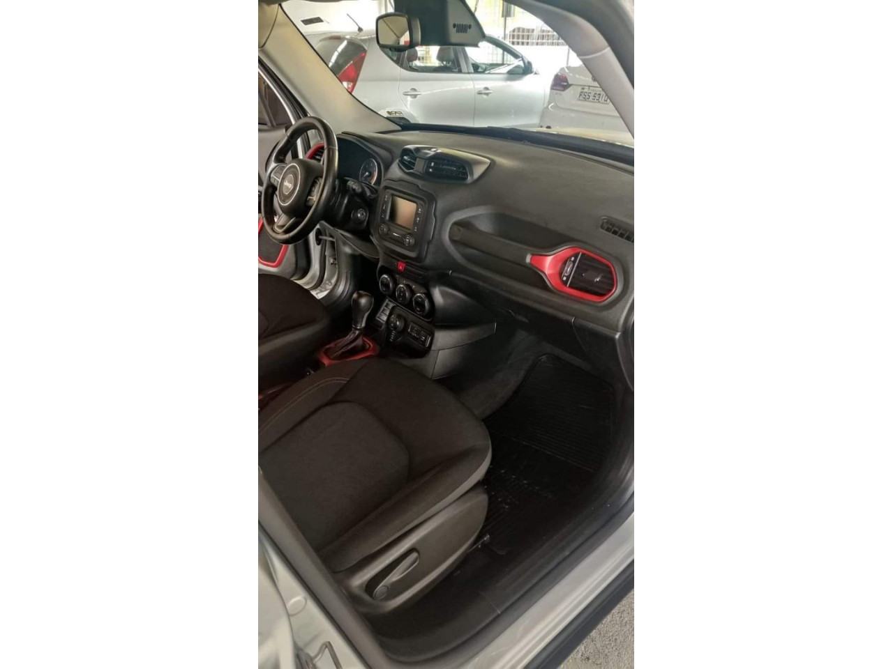 Renegade 2.0 16V 4P TURBO DIESEL TRAILHAWK 4X4 AUTOMÁTICO