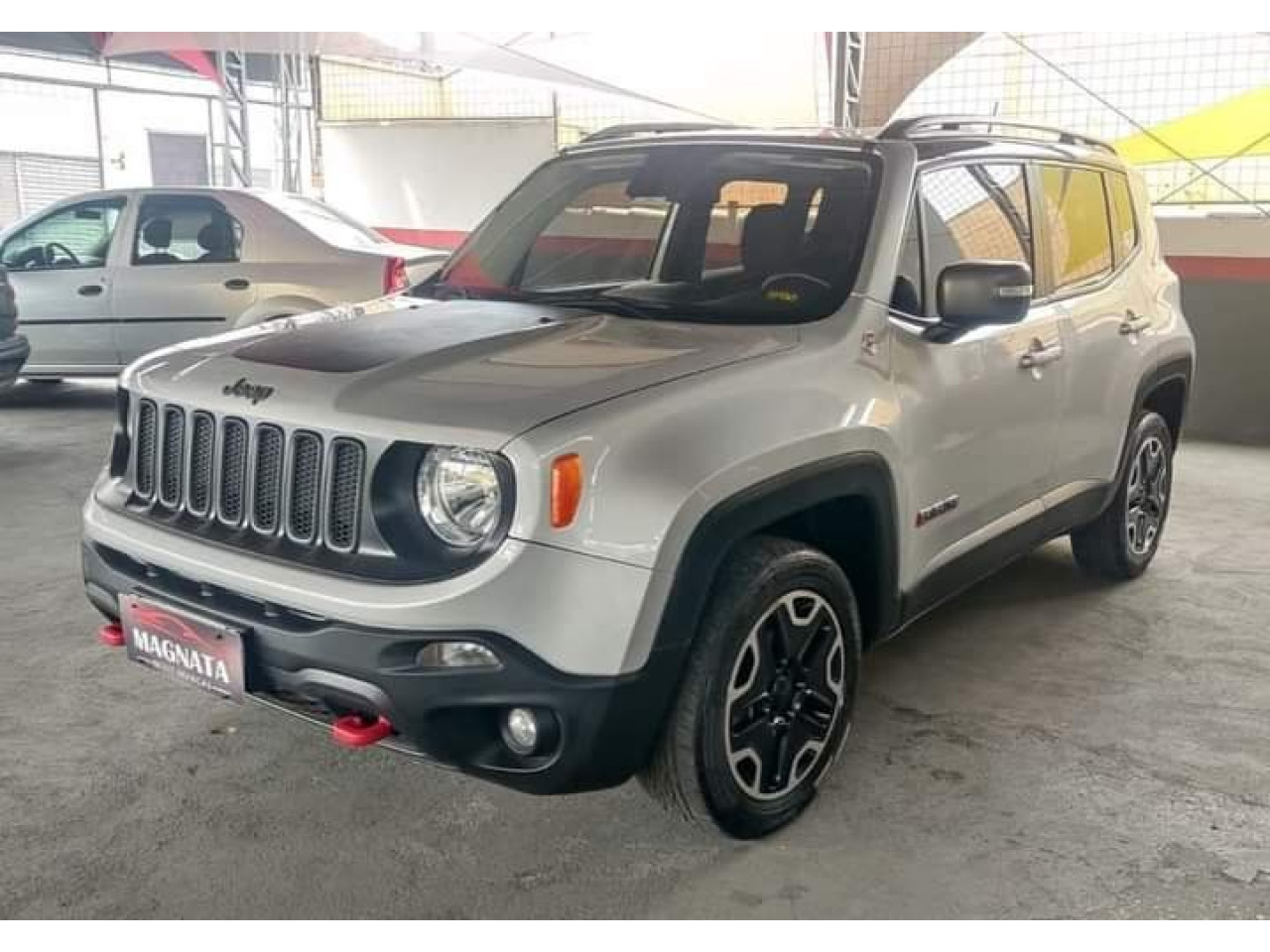 Renegade 2.0 16V 4P TURBO DIESEL TRAILHAWK 4X4 AUTOMÁTICO