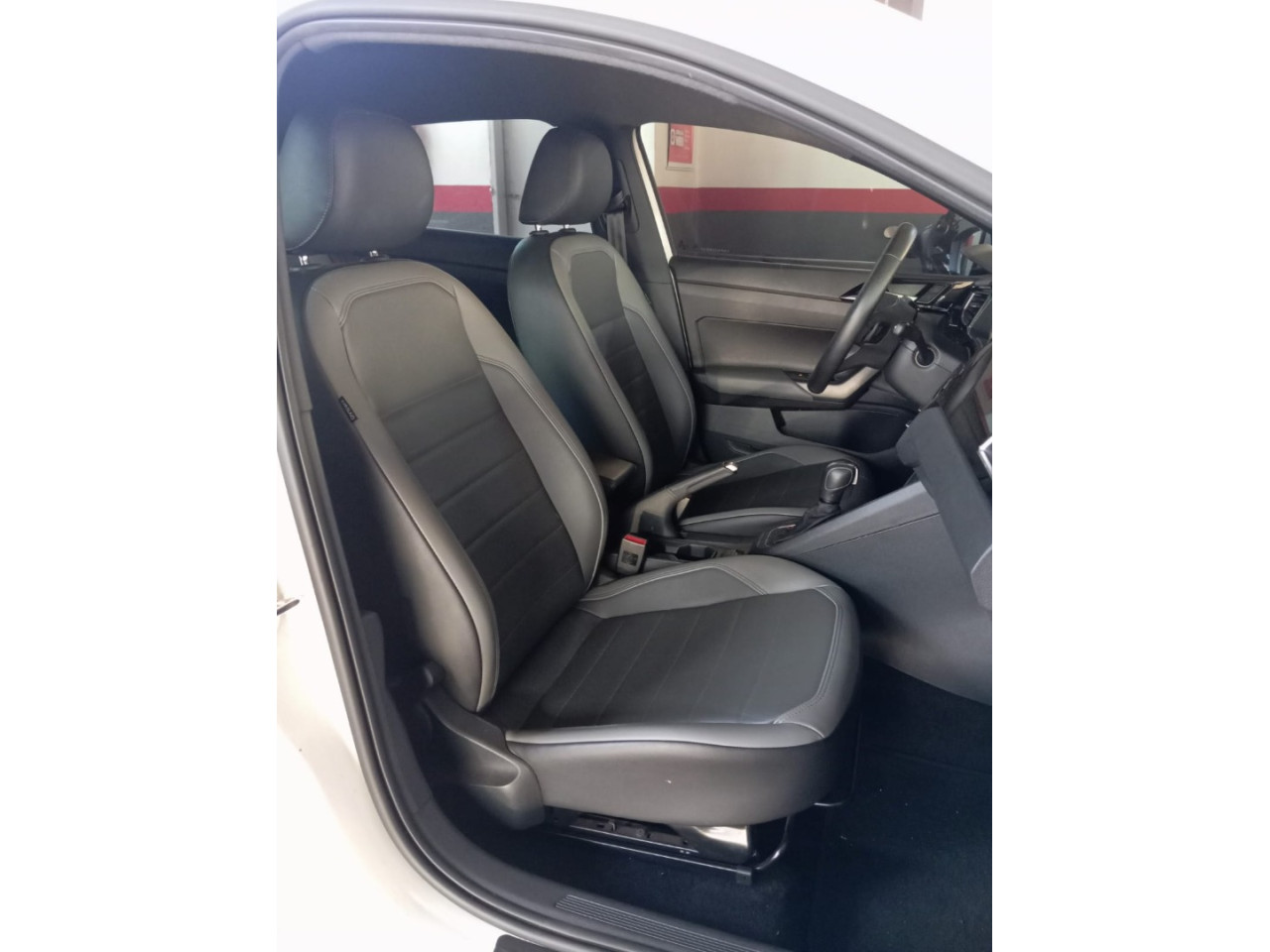 Nivus 1.0 4P FLEX 200 TSI HIGHLINE AUTOMÁTICO