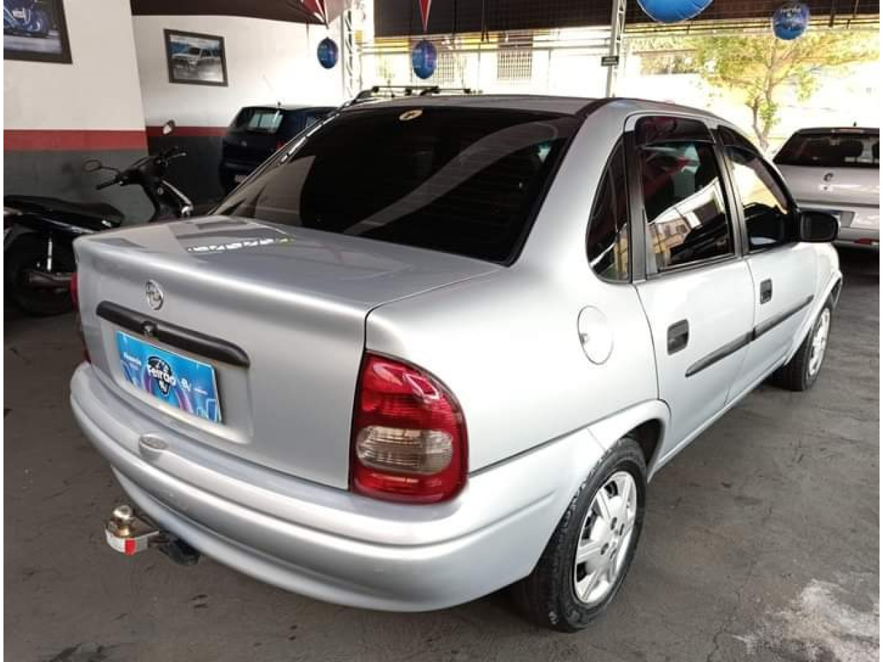 Corsa Sedan 1.0 4P WIND