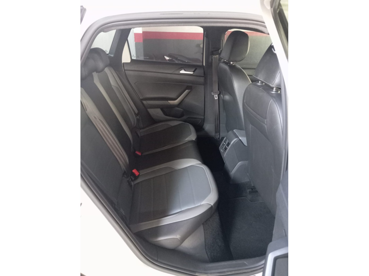 Nivus 1.0 4P FLEX 200 TSI HIGHLINE AUTOMÁTICO