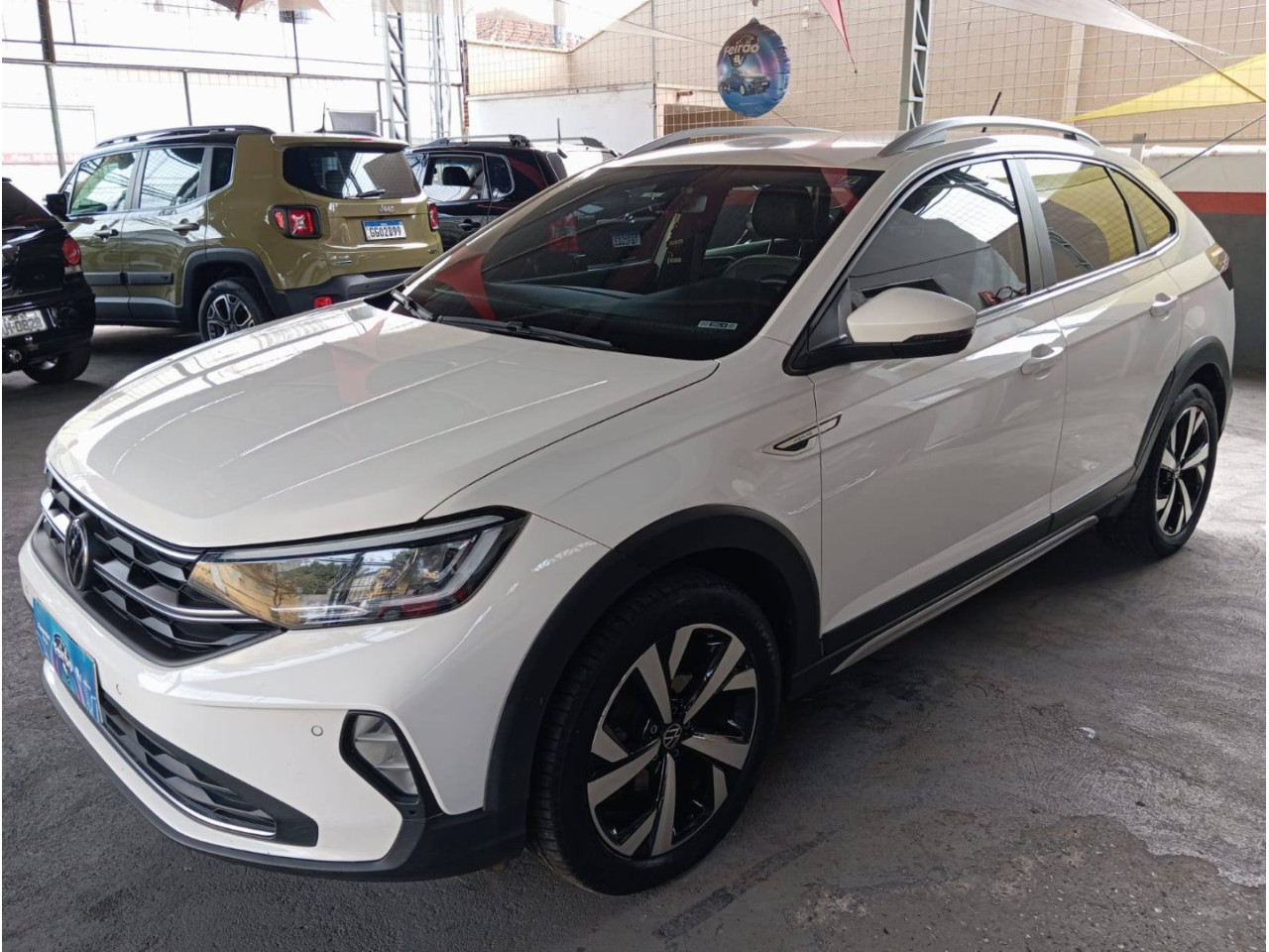 VOLKSWAGEN Nivus 1.0 4P FLEX 200 TSI HIGHLINE AUTOMÁTICO