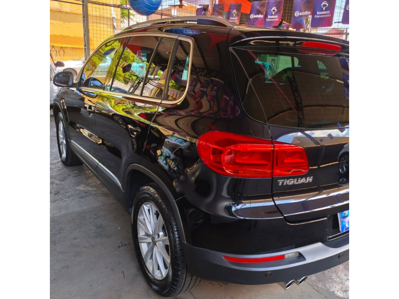 VOLKSWAGEN Tiguan 2.0 16V 4P TSI 4WD TURBO AUTOMÁTICO