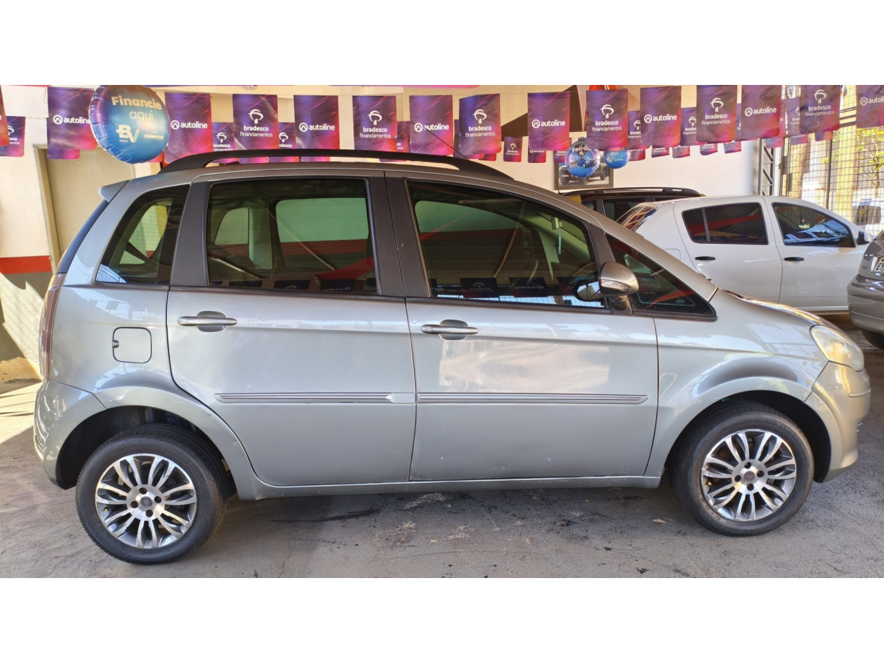 FIAT Idea 1.4 4P ATTRACTIVE FLEX