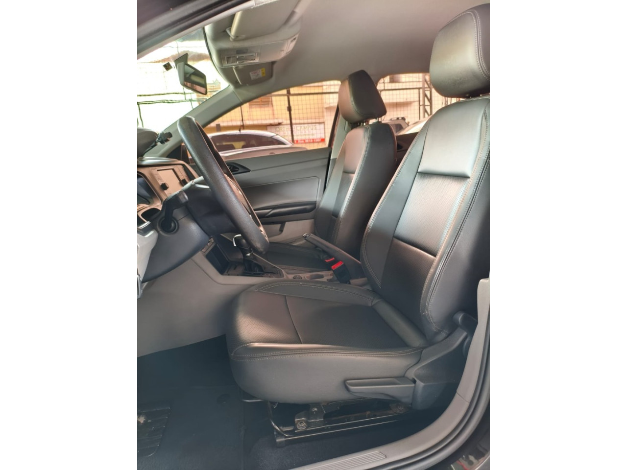 VOLKSWAGEN Polo Hatch 1.6 4P MSI FLEX AUTOMÁTICO