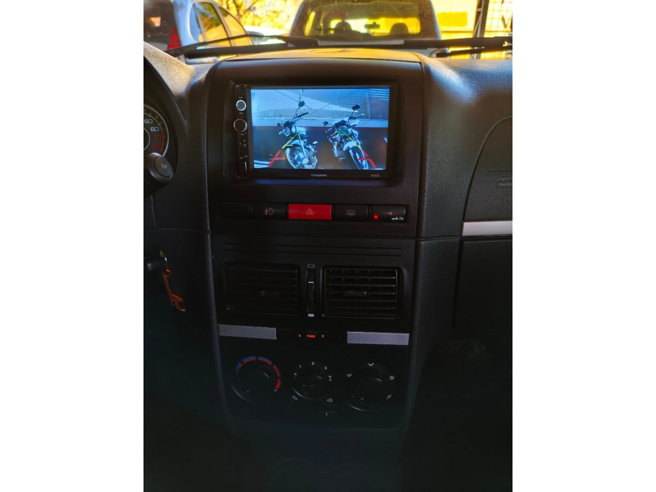 FIAT Idea 1.4 4P ATTRACTIVE FLEX