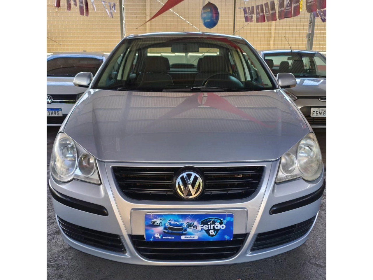 VOLKSWAGEN Polo Sedan 1.6 4P COMFORTLINE FLEX