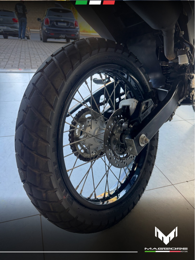 XTZ 250 LANDER