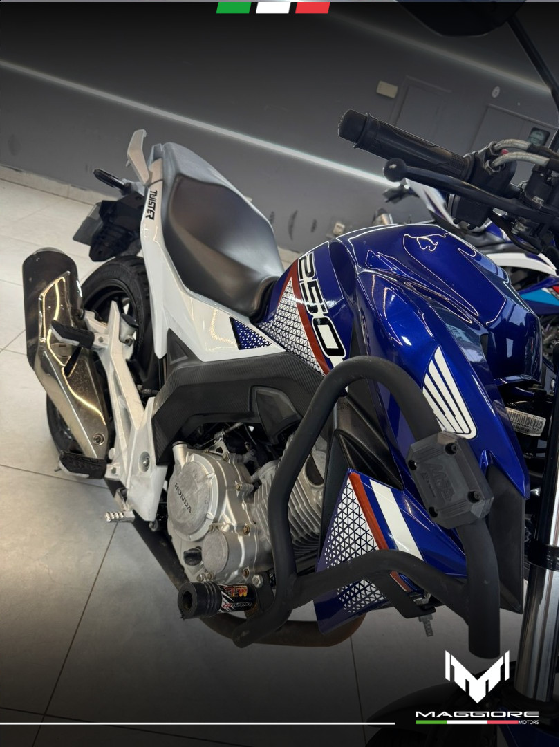 CB 250 F Twister FLEXONE