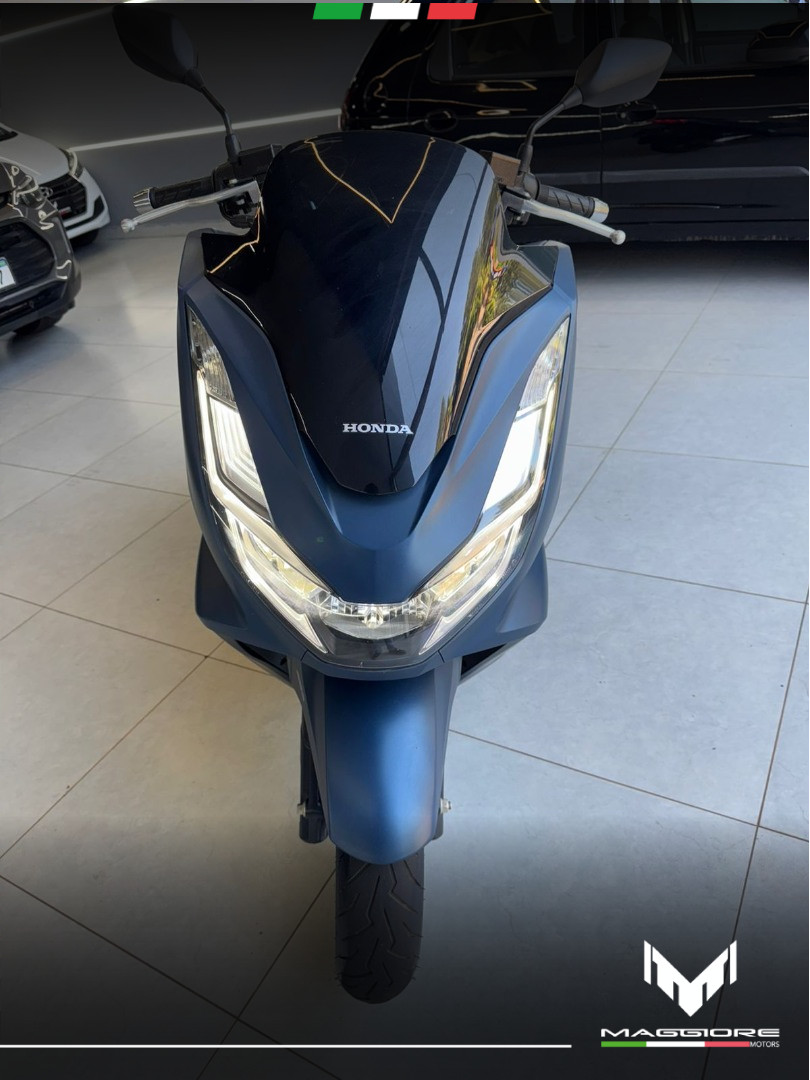 PCX 160 DLX ABS