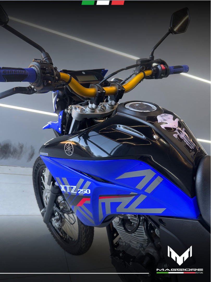 XTZ 250 LANDER