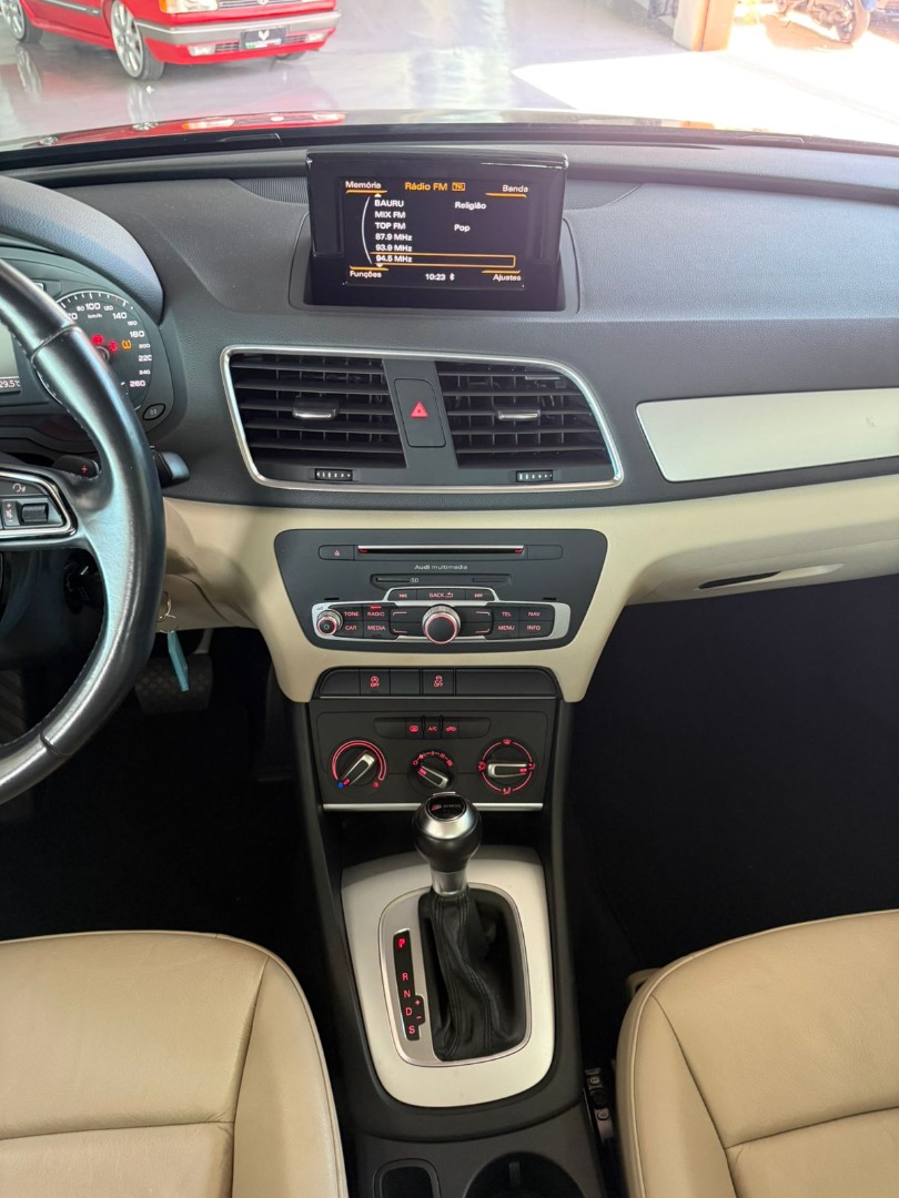 AUDI Q3 1.4 4P 35 TFSI BLACK S-TRONIC AUTOMÁTICO