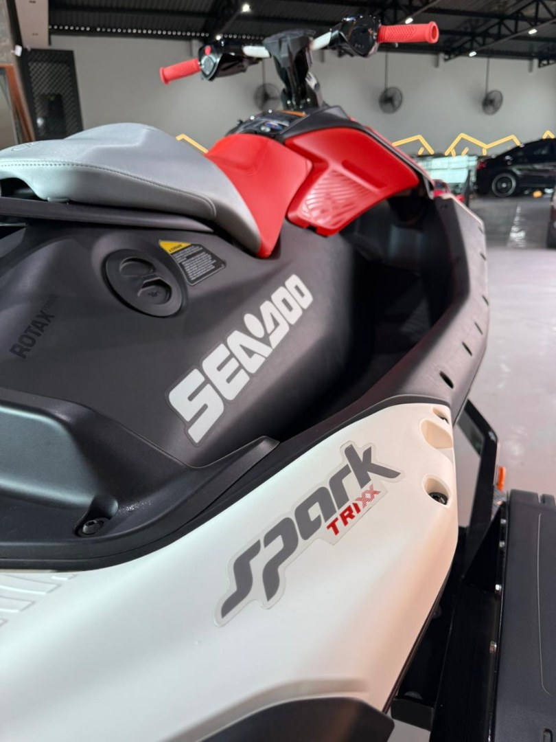 SEA DOO Spark Trixx 900 N/D