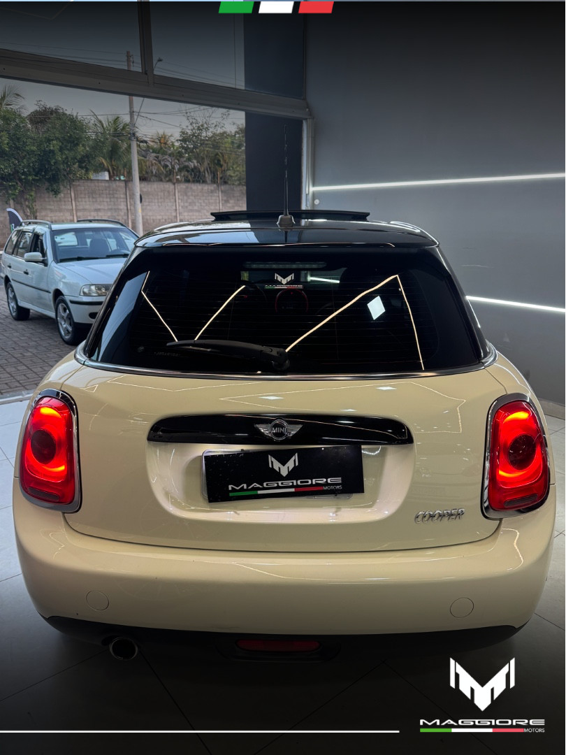 Cooper 1.5 12V TURBO AUTOMÁTICO