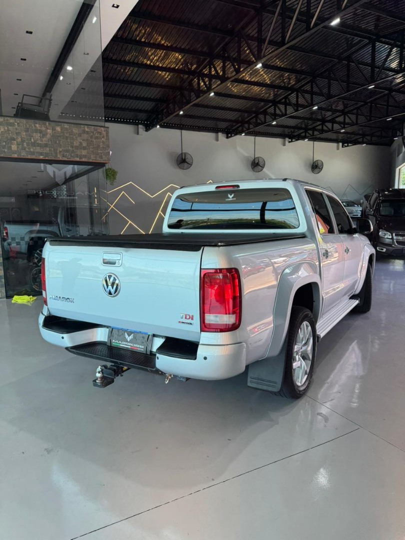 VOLKSWAGEN Amarok 2.0 16V 4X4 CABINE DUPLA TRENDLINE TURBO INTERCOOLER AUTOMÁTICO