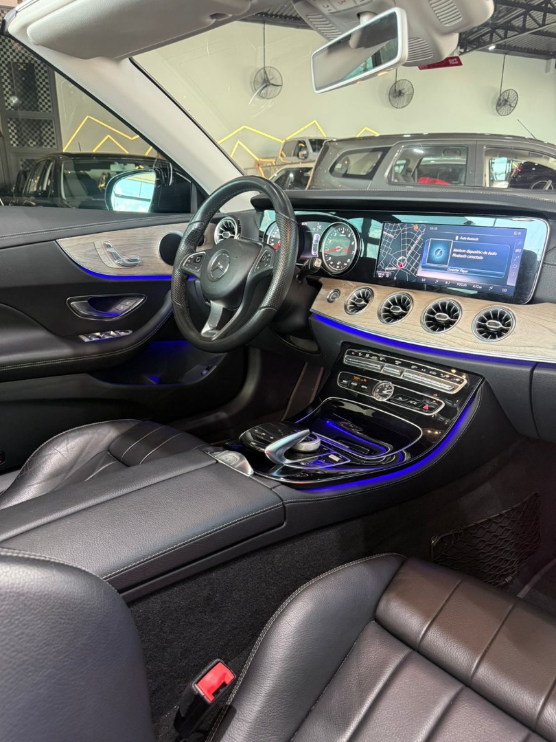 MERCEDES-BENZ E 300 Cabriolet 2.0 16V 9G-TRONIC AUTOMÁTICO