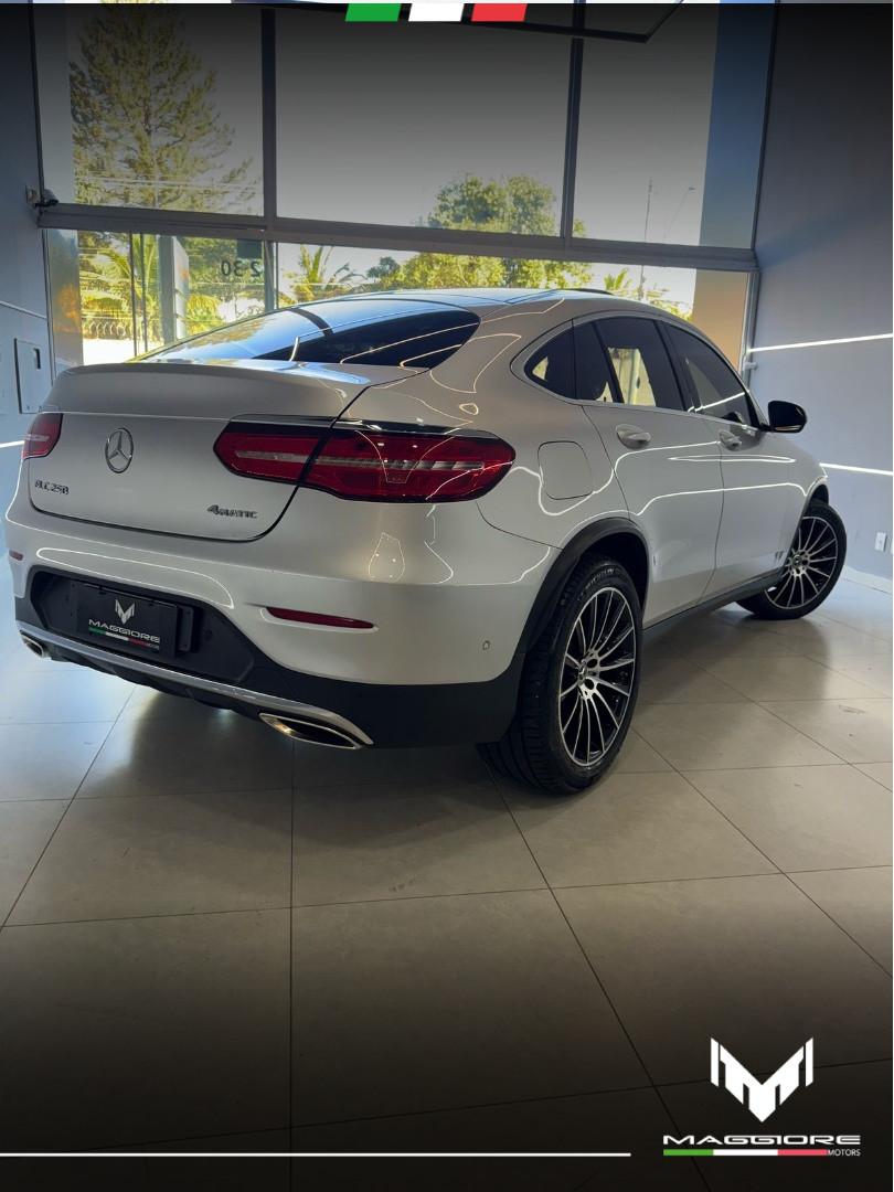 GLC 250 2.0 16V 4P CGI 4MATIC SPORT COUPÉ 9G-TRONIC AUTOMÁTICO