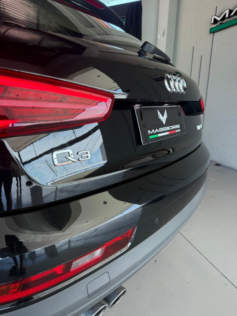 AUDI Q3 1.4 4P 35 TFSI BLACK S-TRONIC AUTOMÁTICO