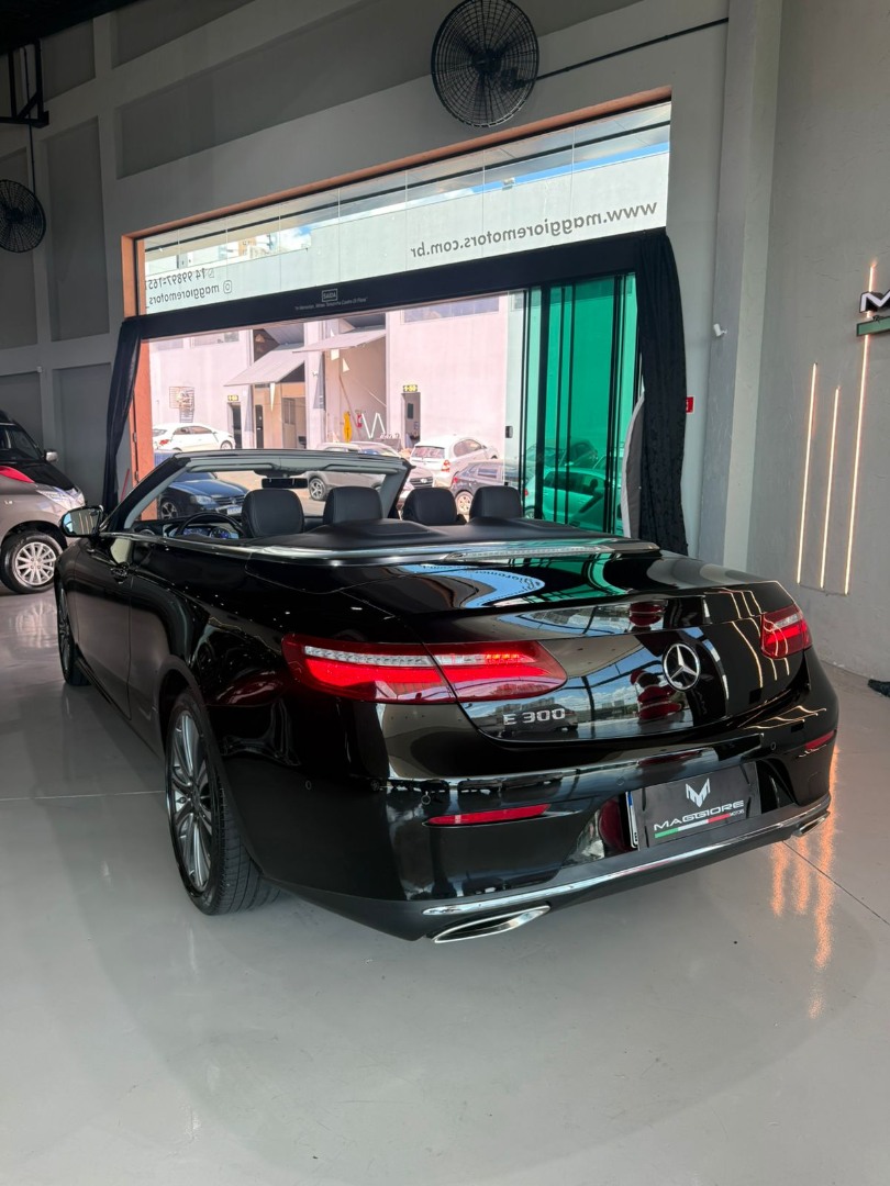 MERCEDES-BENZ E 300 Cabriolet 2.0 16V 9G-TRONIC AUTOMÁTICO