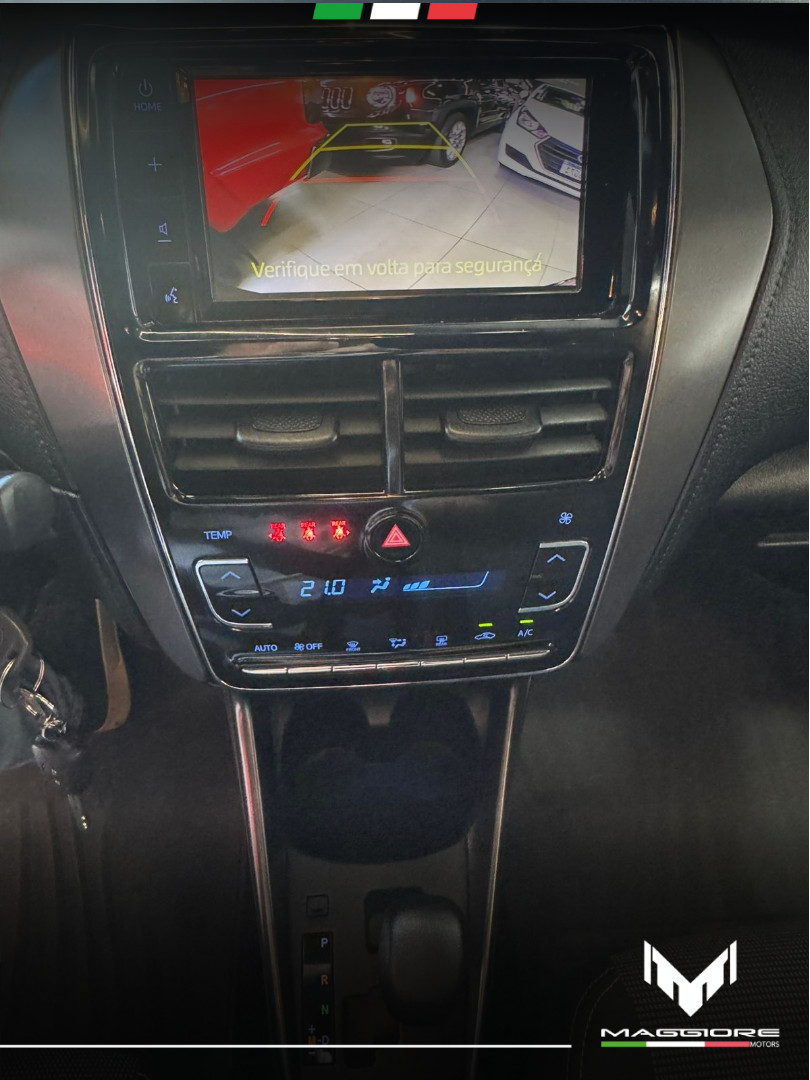 Yaris Hatch 1.5 16V 4P FLEX XL MULTIDRIVE AUTOMÁTICO CVT