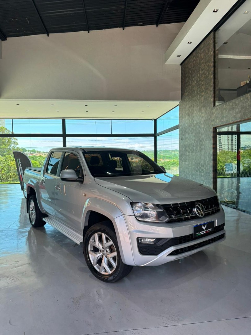 VOLKSWAGEN Amarok 2.0 16V 4X4 CABINE DUPLA TRENDLINE TURBO INTERCOOLER AUTOMÁTICO