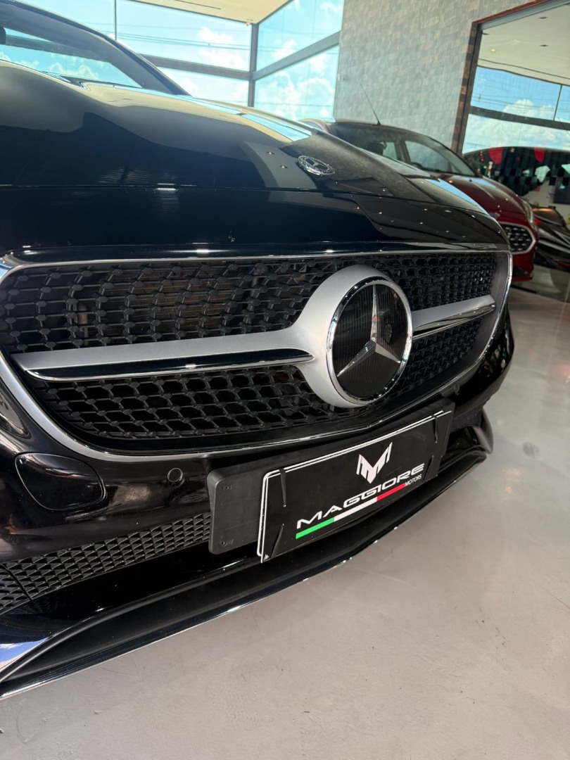 MERCEDES-BENZ E 300 Cabriolet 2.0 16V 9G-TRONIC AUTOMÁTICO