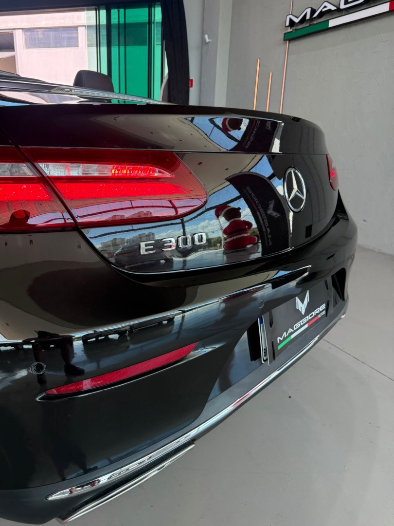 MERCEDES-BENZ E 300 Cabriolet 2.0 16V 9G-TRONIC AUTOMÁTICO
