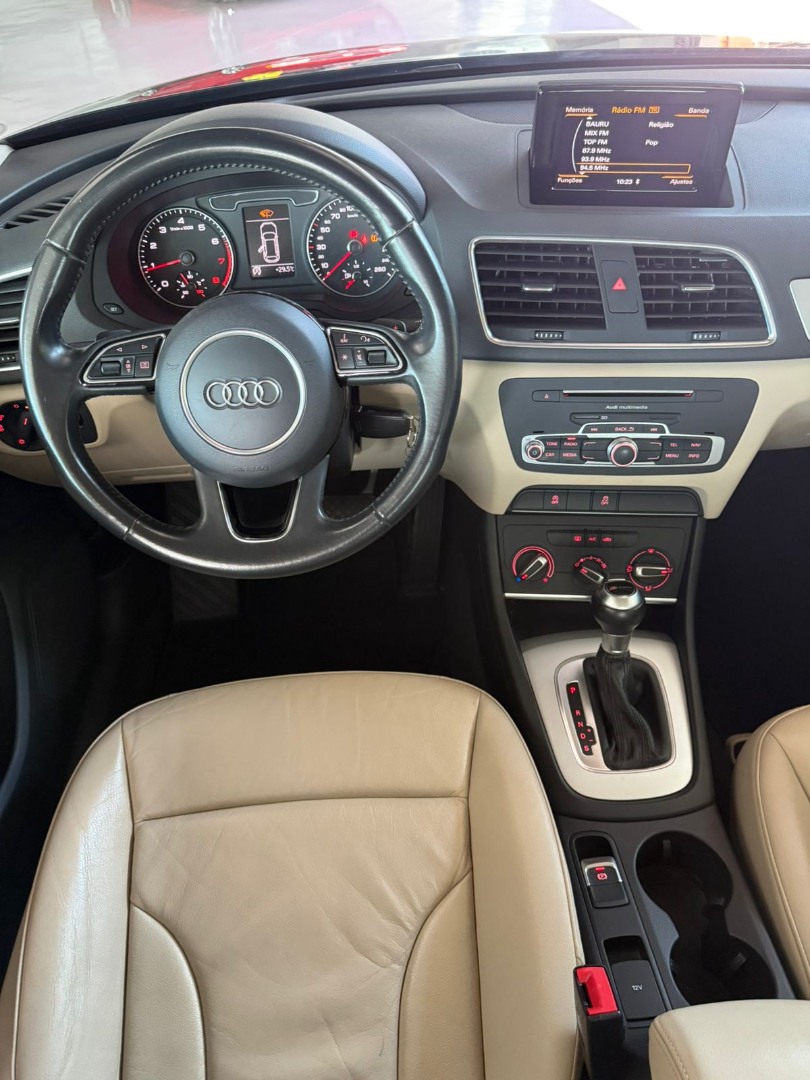 AUDI Q3 1.4 4P 35 TFSI BLACK S-TRONIC AUTOMÁTICO