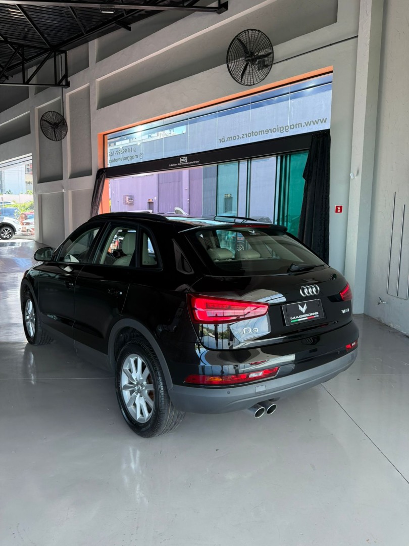 AUDI Q3 1.4 4P 35 TFSI BLACK S-TRONIC AUTOMÁTICO