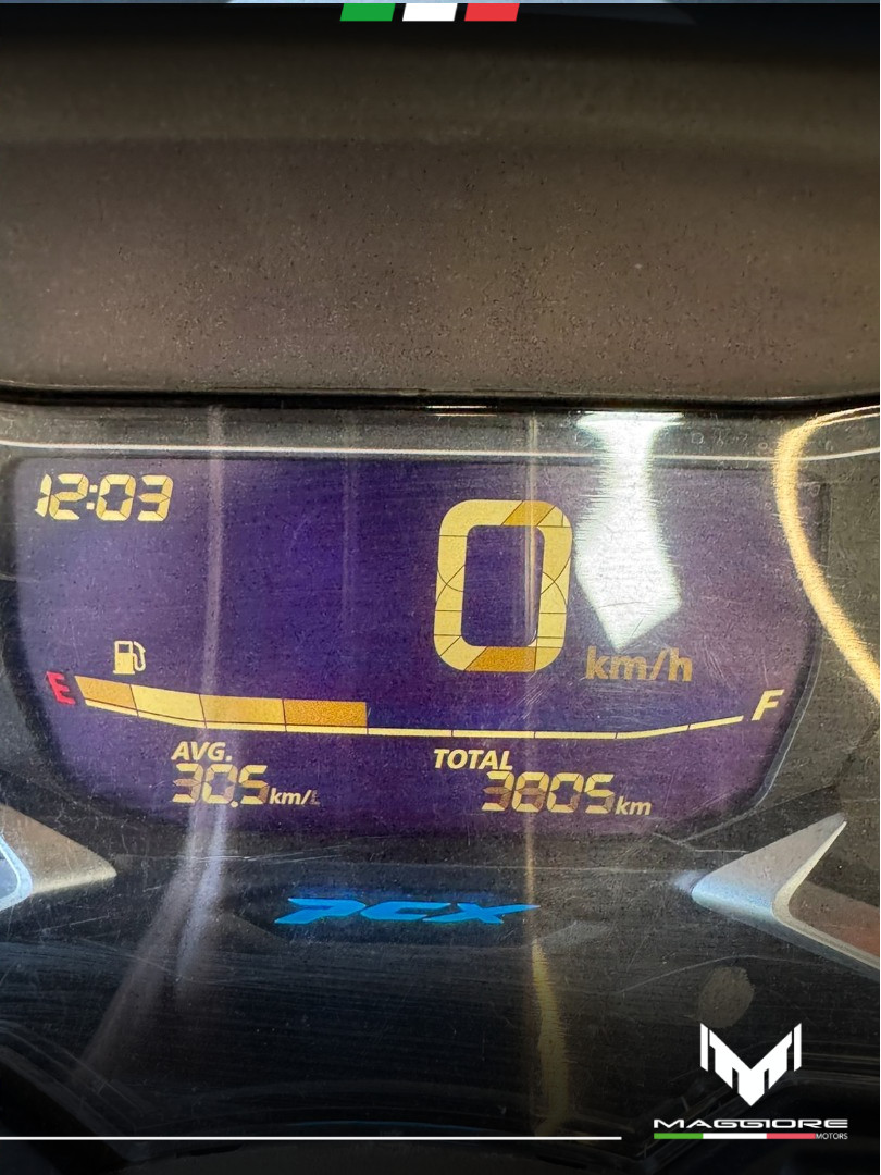 PCX 160 DLX ABS