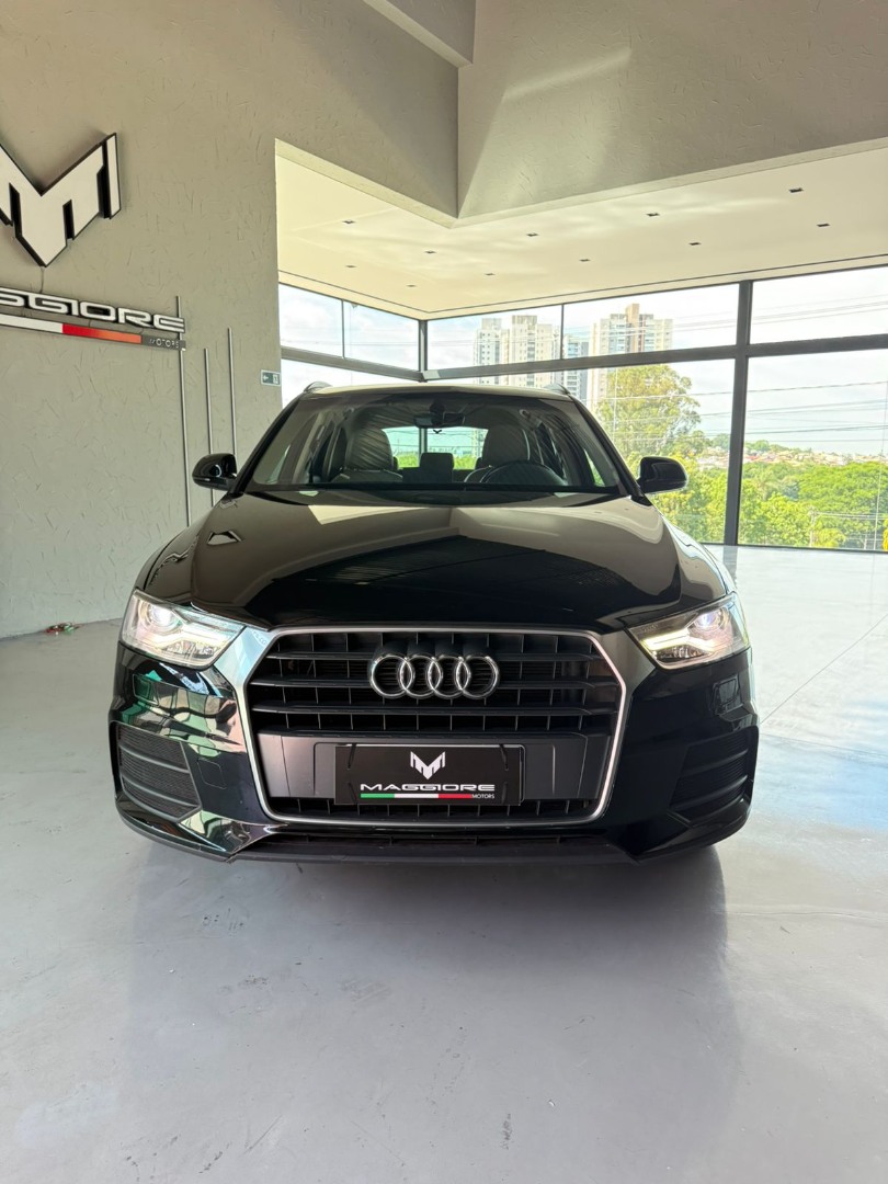 AUDI Q3 1.4 4P 35 TFSI BLACK S-TRONIC AUTOMÁTICO