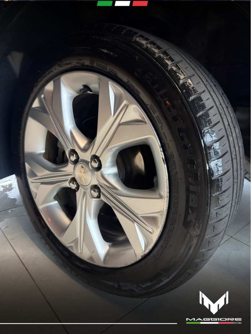 Onix Hatch 1.0 4P FLEX LTZ TURBO