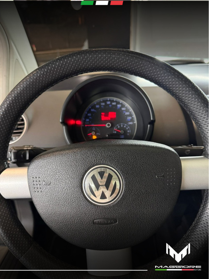 New Beetle 2.0 MI AUTOMÁTICO
