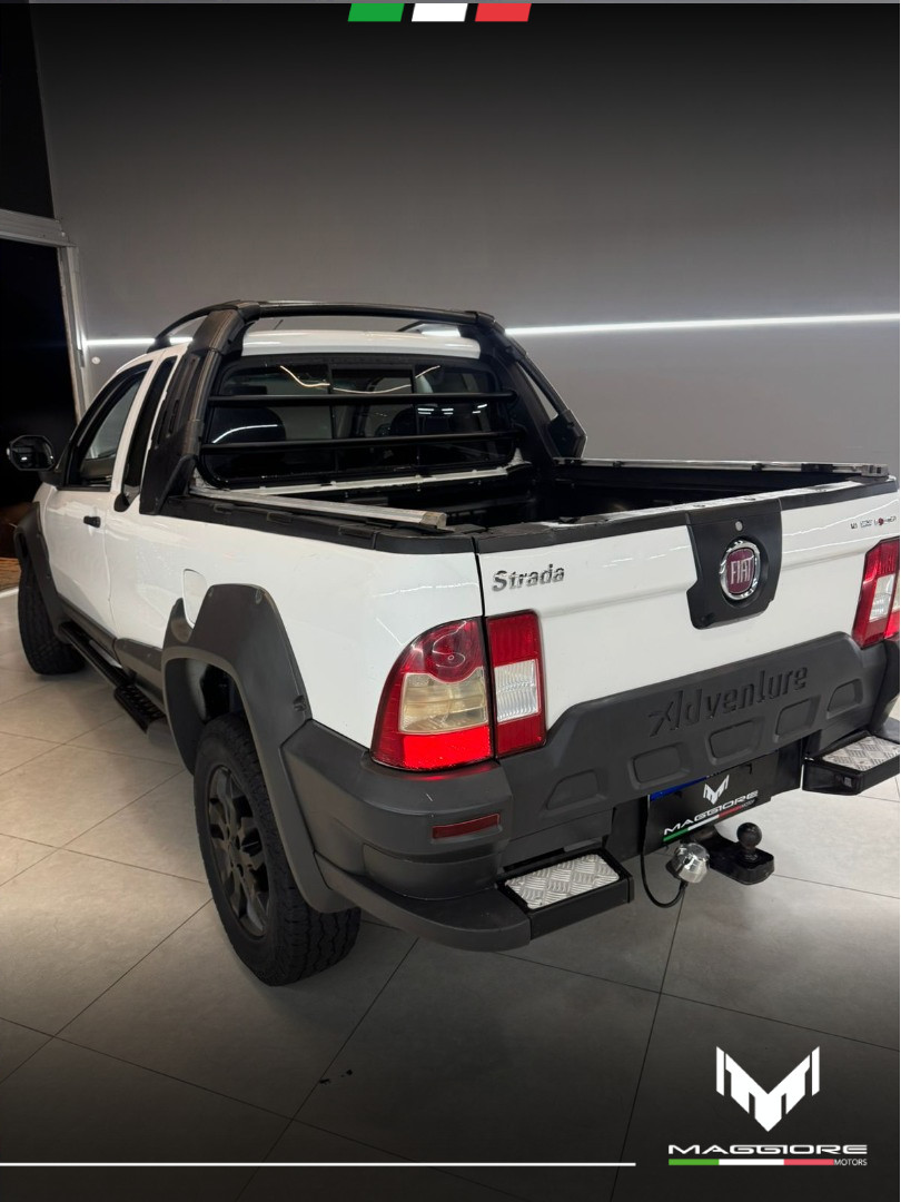 Strada 1.8 16V FLEX ADVENTURE LOCKER CABINE ESTENDIDA