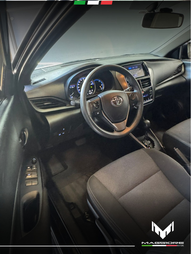 Yaris Hatch 1.5 16V 4P FLEX XL MULTIDRIVE AUTOMÁTICO CVT