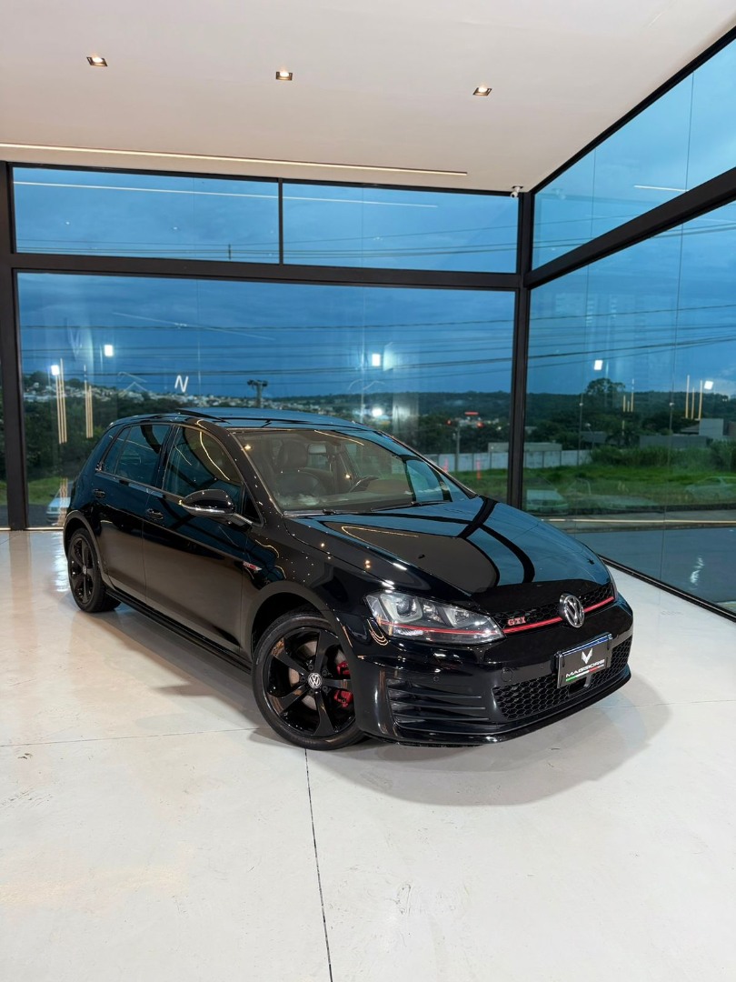 VOLKSWAGEN Golf 2.0 TSI GTI TURBO AUTOMÁTICO