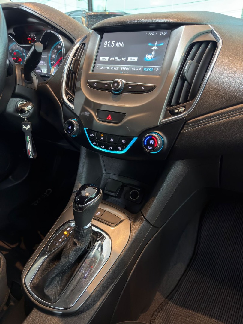 CHEVROLET Cruze Sedan 1.4 16V 4P LT FLEX TURBO AUTOMÁTICO