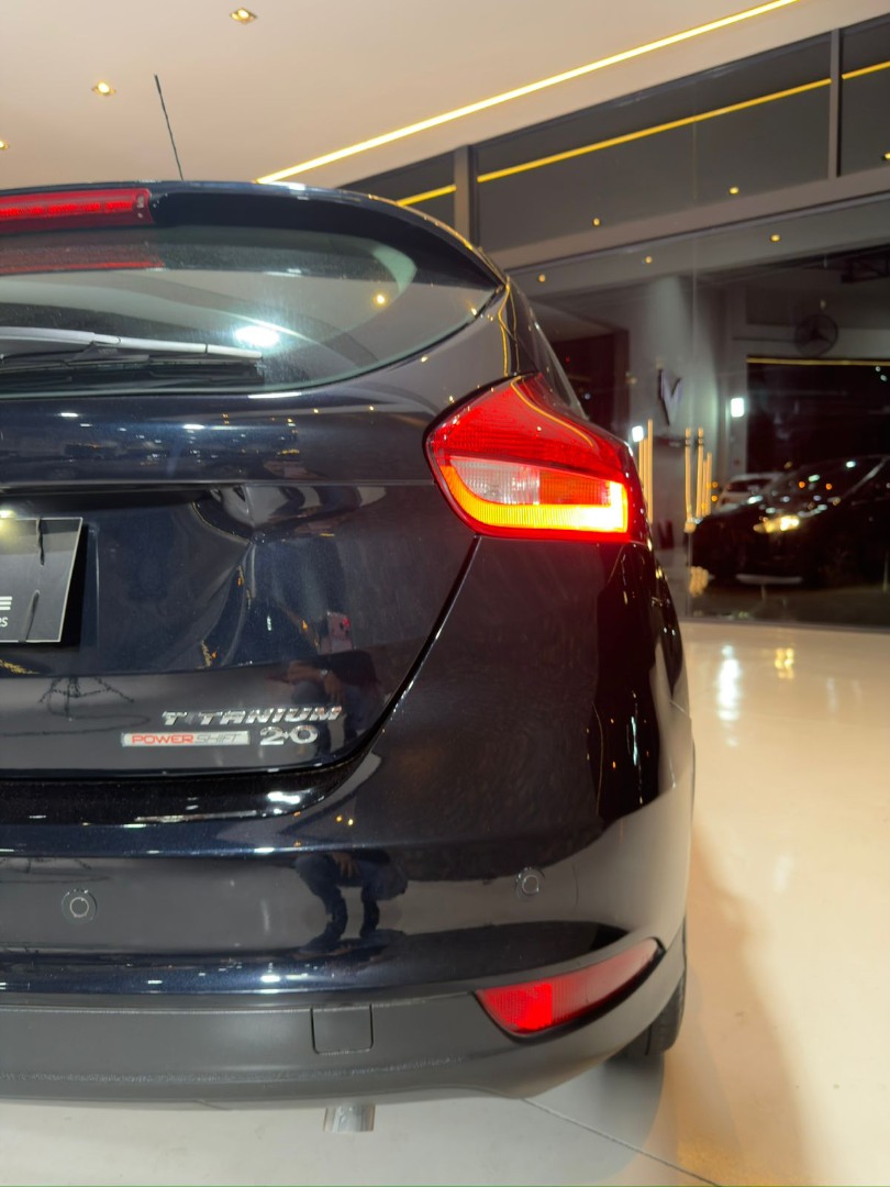 FORD Focus Hatch 2.0 16V 4P FLEX TITANIUM POWERSHIFT AUTOMÁTICO