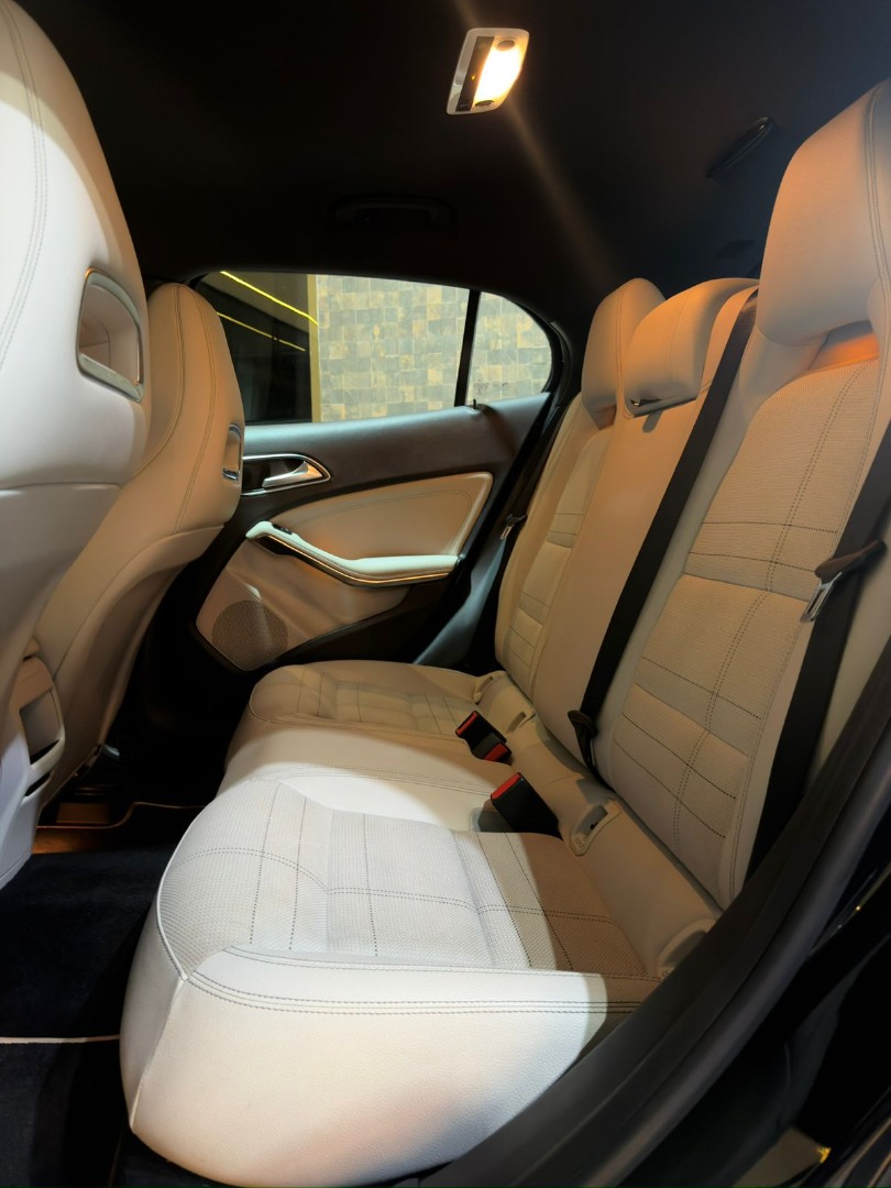 MERCEDES-BENZ GLA 200 1.6 16V 4P CGI ADVANCE TURBO AUTOMÁTICO